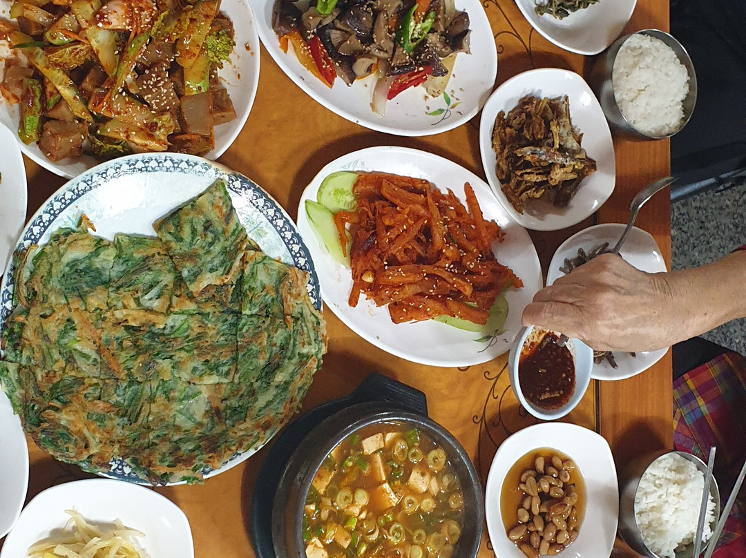 陕州郡餐馆和美食-Busan Restaurant