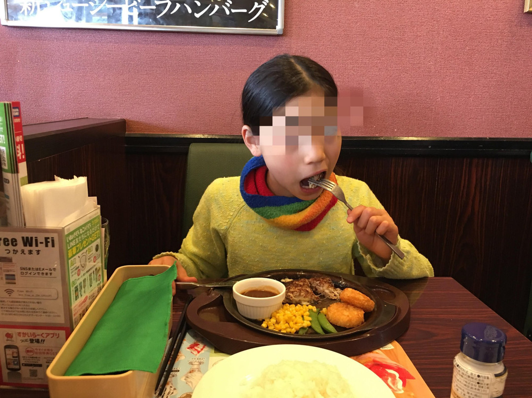 ガスト 梓川店