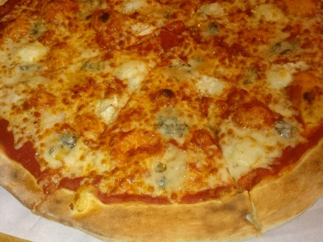 Georgios Pizza and Pasta