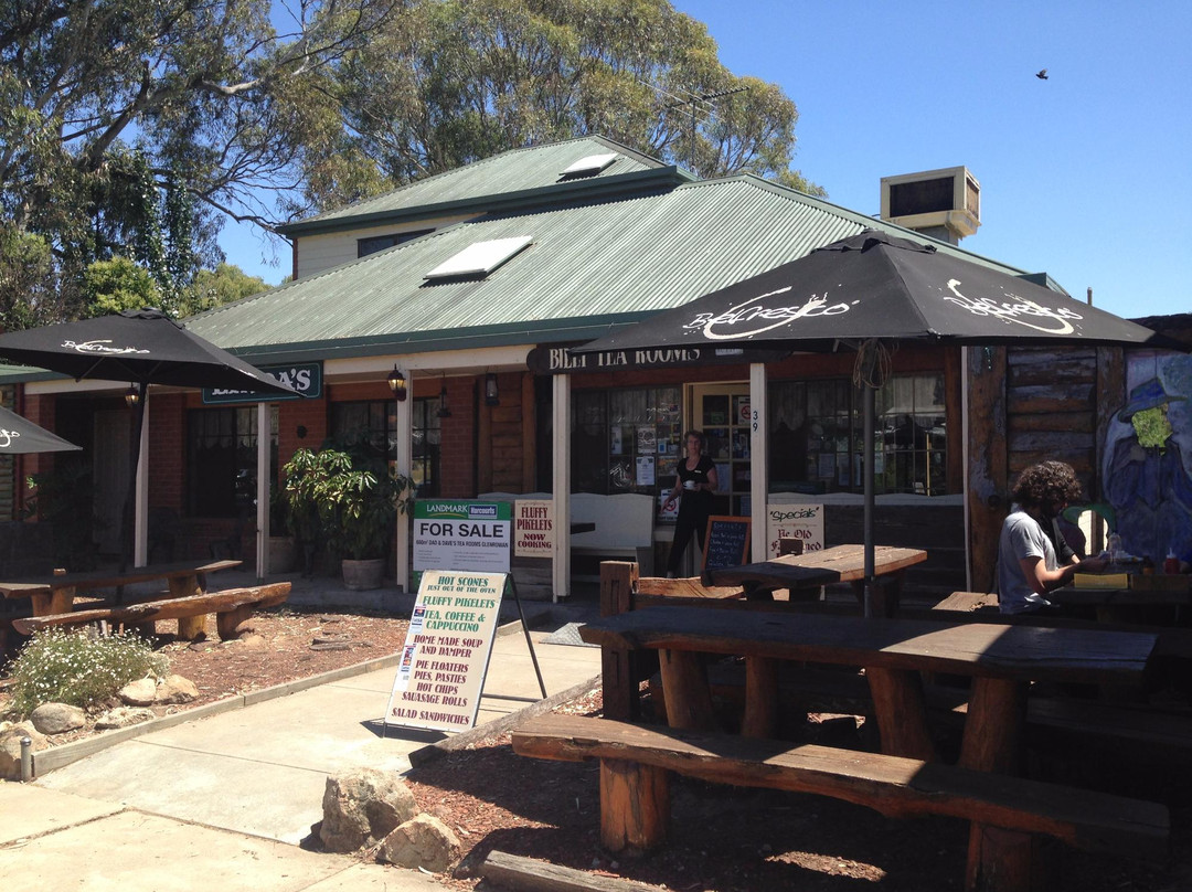 Glenrowan Dad and Dave's Billy Tea Rooms and Accommodation