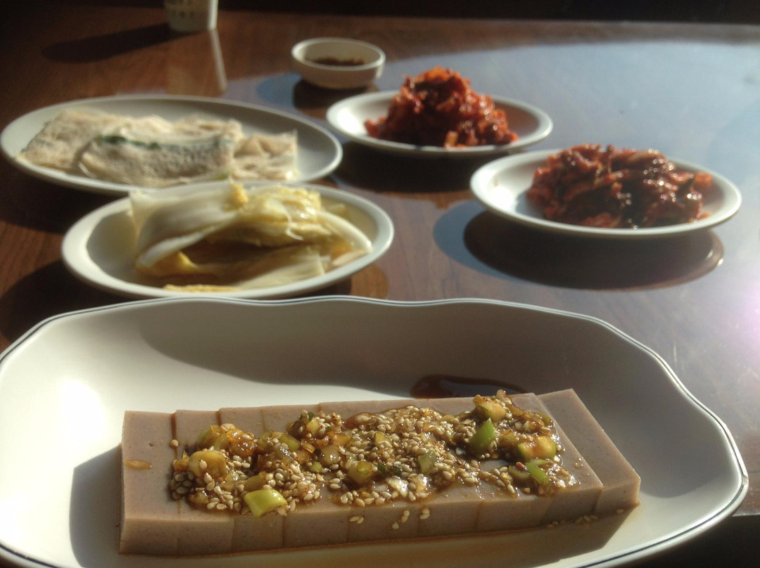 横城郡餐馆和美食-Samgunri Memilchon