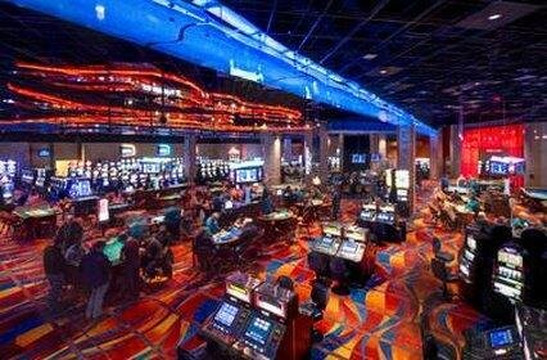 Hogansburg酒店住宿-Akwesasne Mohawk Casino Resort