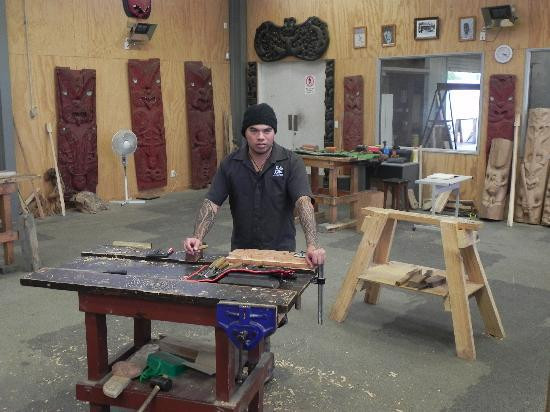 New Zealand Maori Arts and Crafts Institute-罗托鲁瓦必去景点