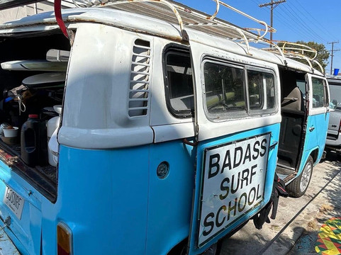 Badass Surf School-洛杉矶必去景点