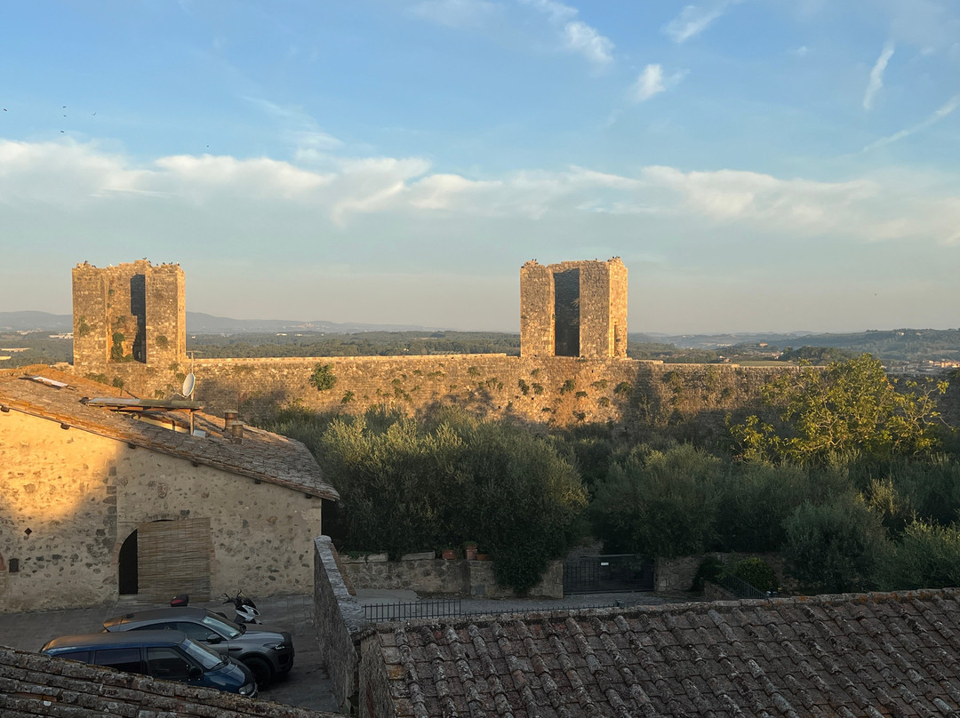 Hotel Monteriggioni主图