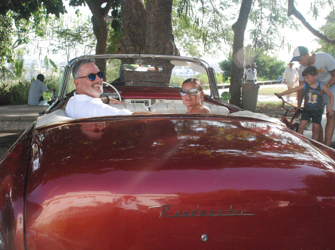 OldCarTours-哈瓦那必去景点