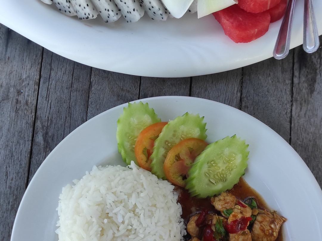 芝瓦里度假村主图