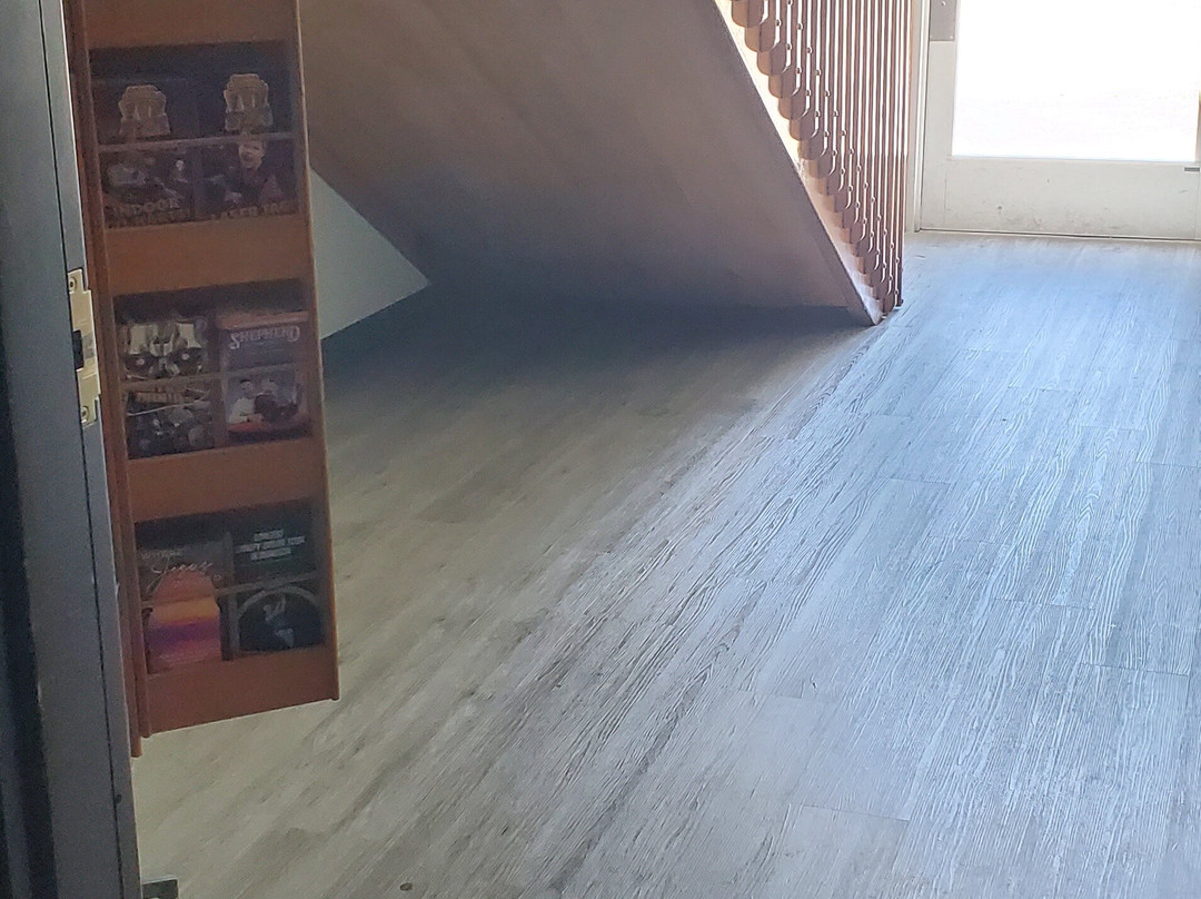 罗拉贝蒙特旅馆套房酒店主图