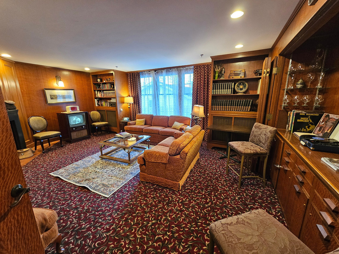 皇冠庄园精品别墅酒店主图