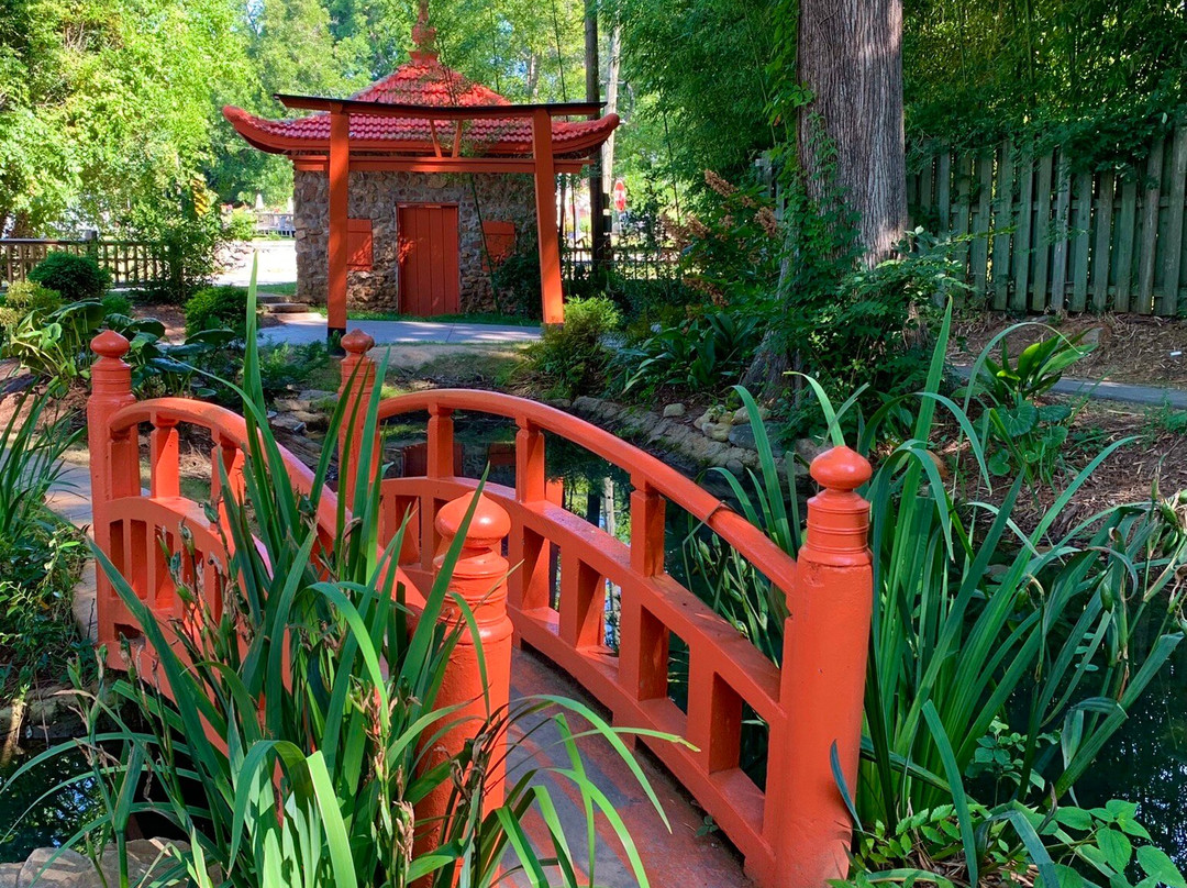 Wells Japanese Garden景点图片