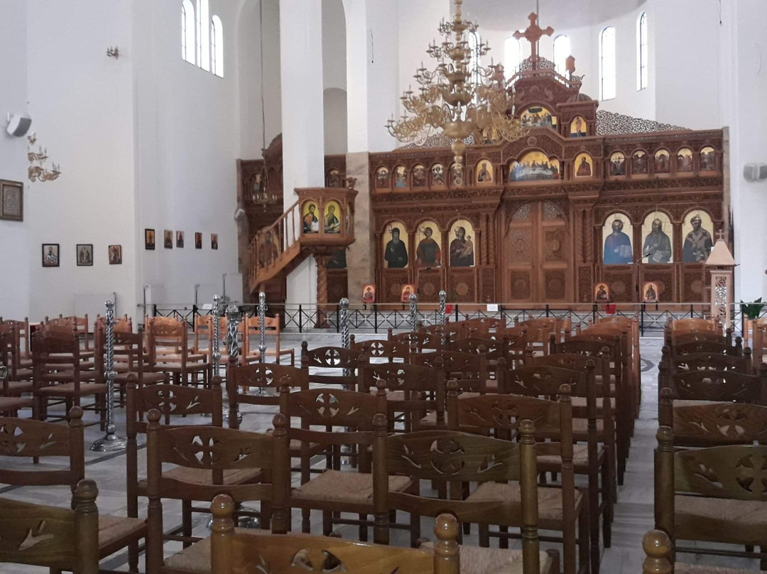 Saint George Orthodox Cathedral-Fier必去景点