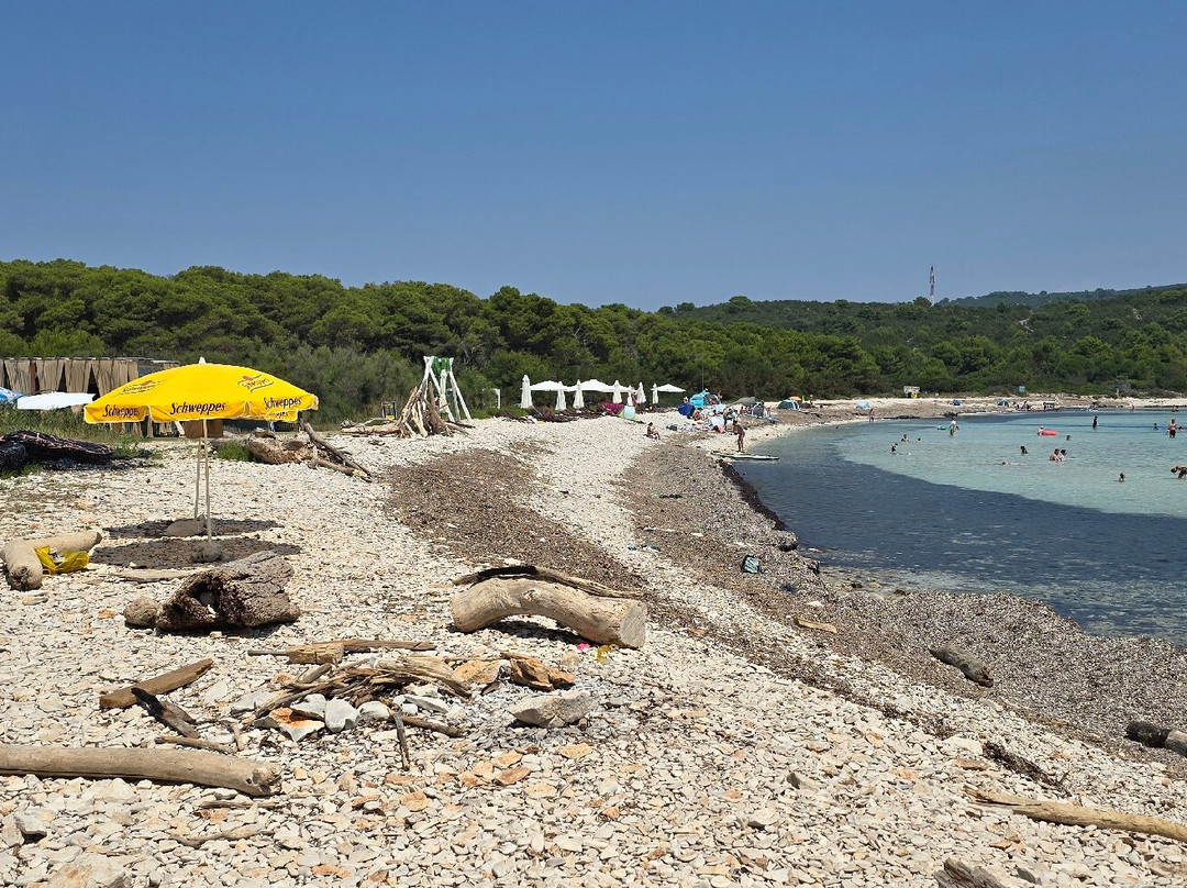 Sakarun Beach景点图片