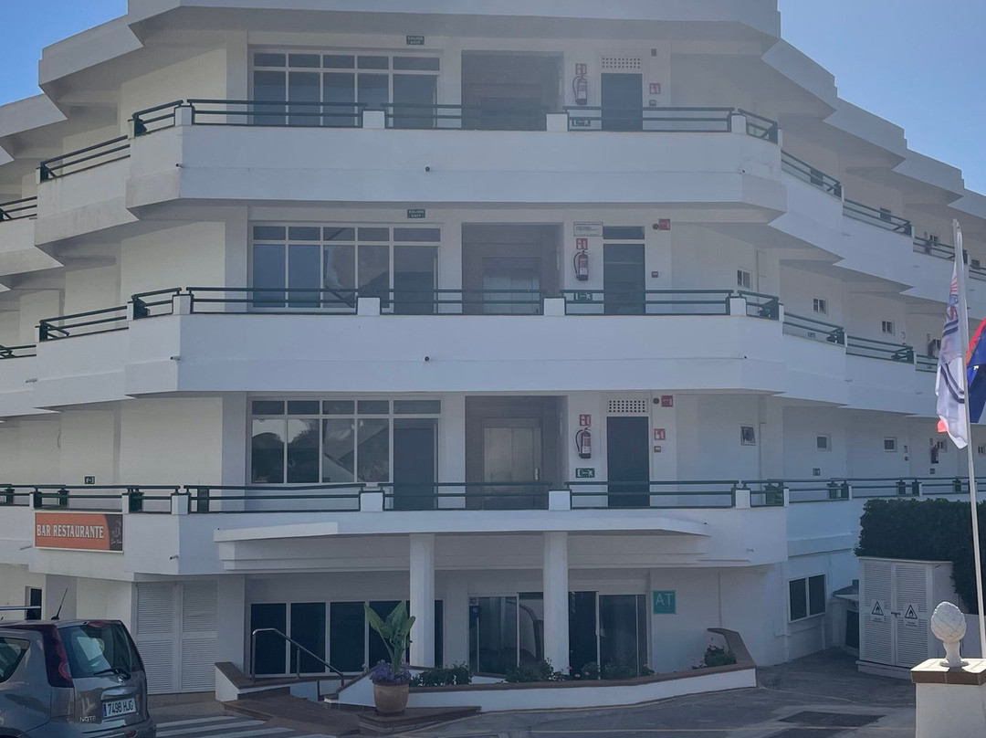 Vistamar Apartments主图
