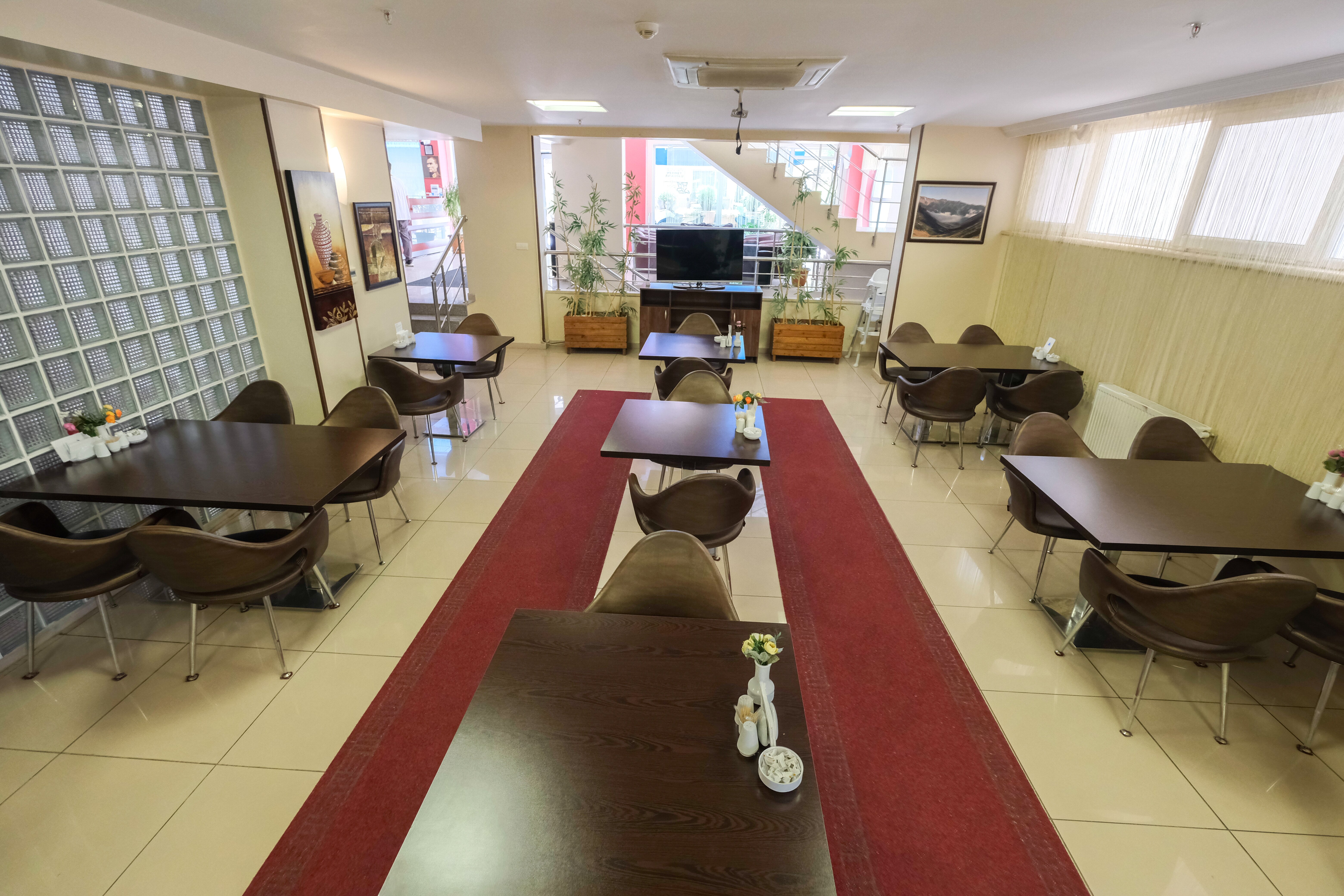 Siyav Hotel-餐饮