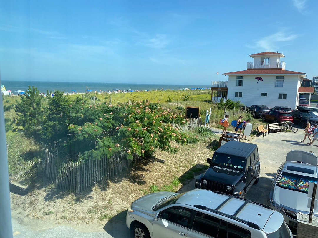 Surf Club Oceanfront Hotel & Beach House主图