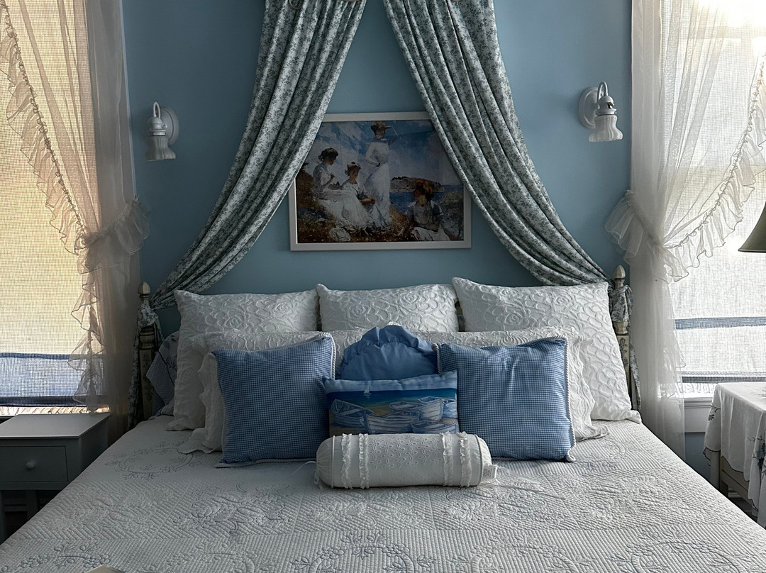 Hillcrest Manor Bed & Breakfast主图