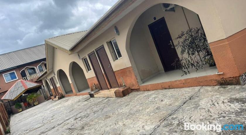 Fatoma Suites and Apartments