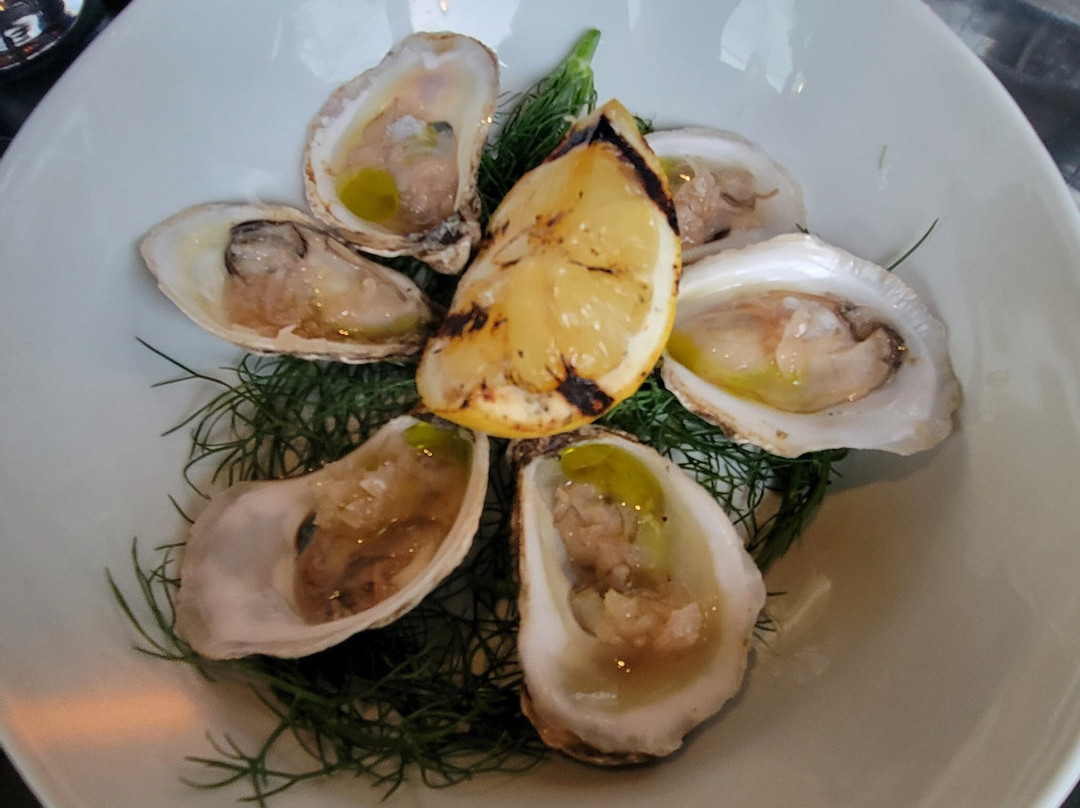 Boro Market Restaurant Bar