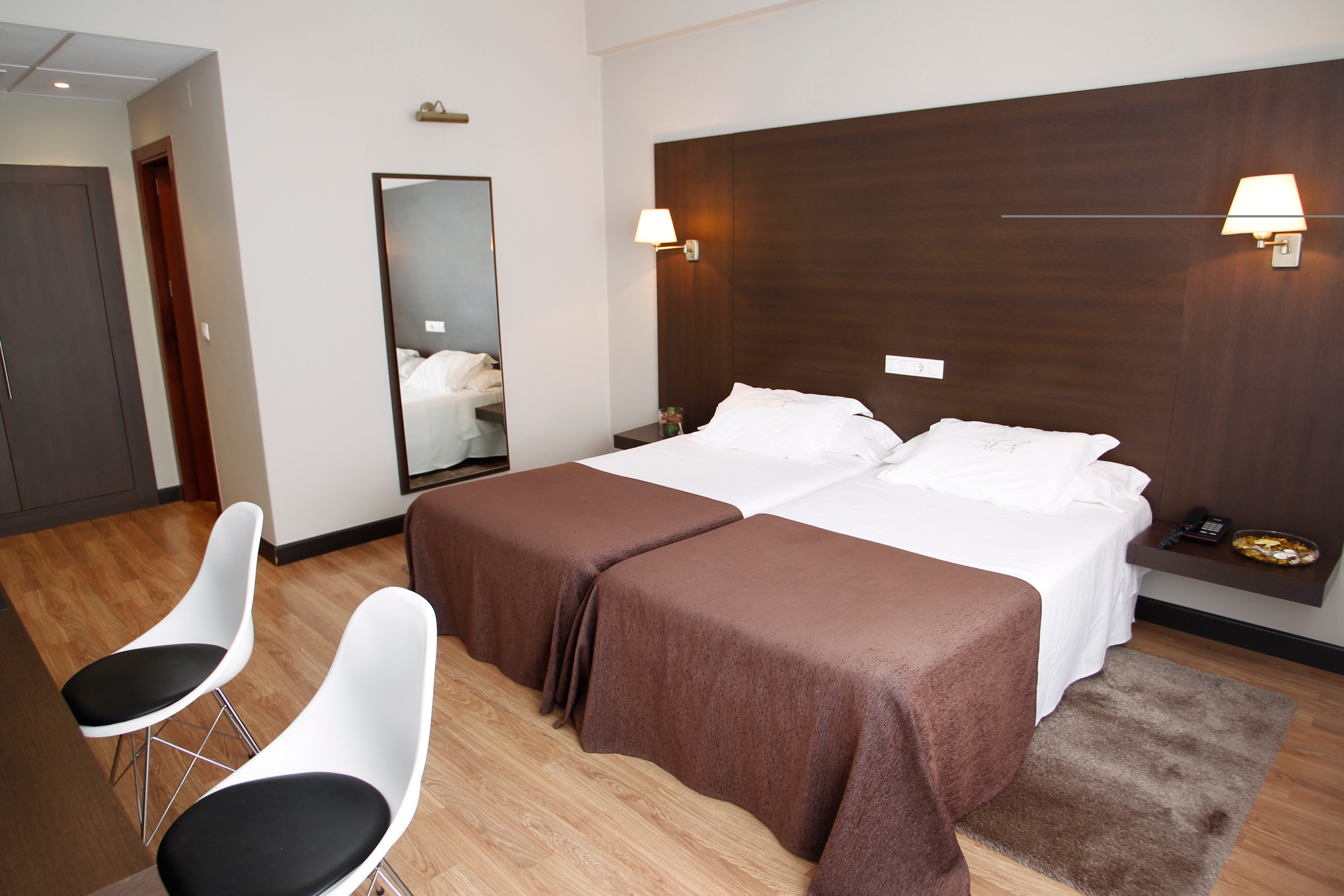 Hotel Mendez Nunez-客卧