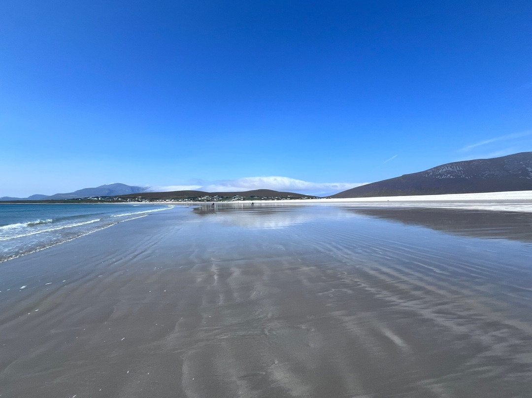 阿基尔岛悬崖酒店主图