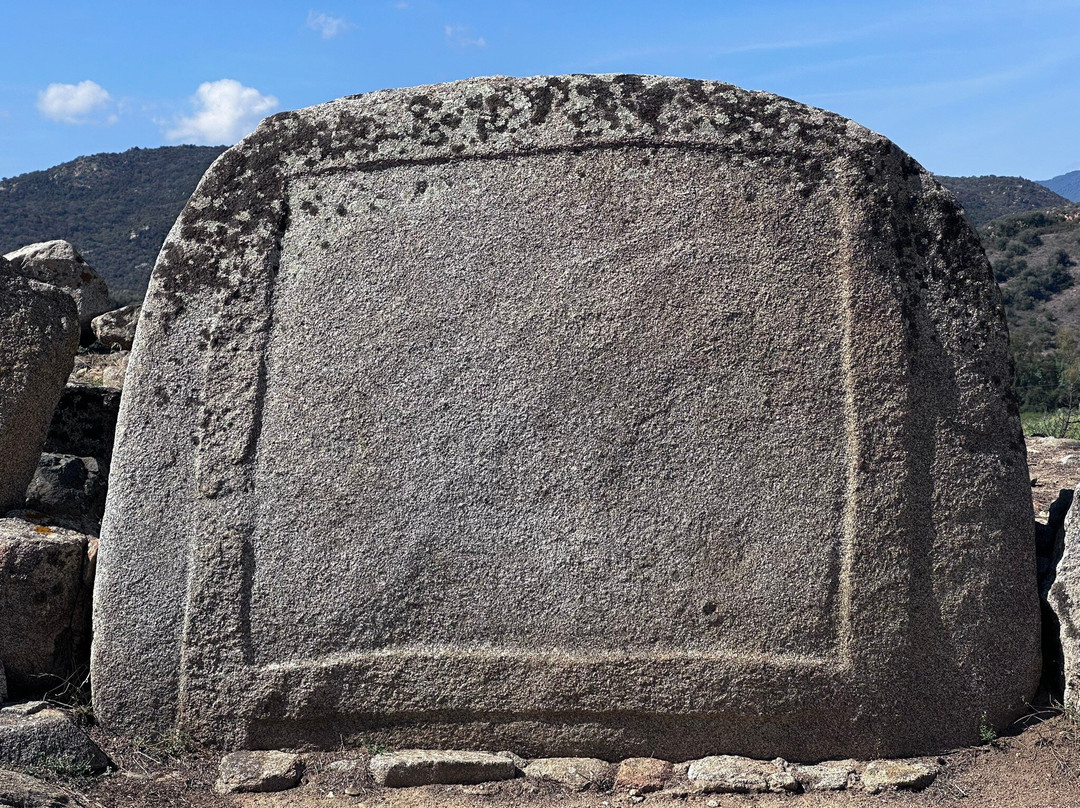 Nuraghe S'ortali 'e Su Monti-Tortoli必去景点
