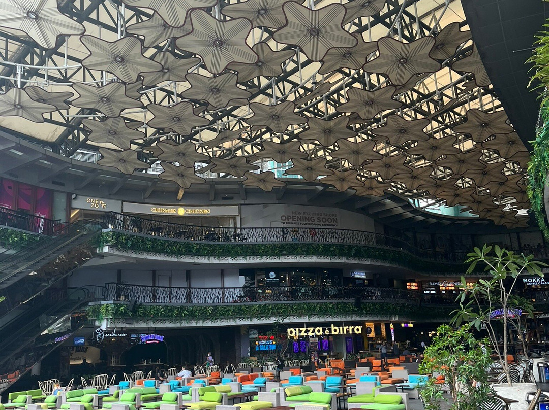 Mall Lippo Kemang Village-雅加达必去景点