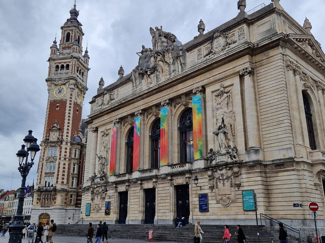 Place du Theatre景点图片