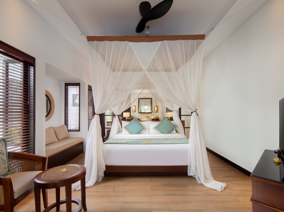 巴厘蓝梦岛沙滩俱乐部别墅度假村主图