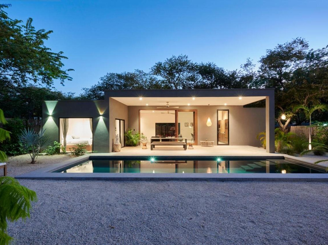 Villa Ethir
