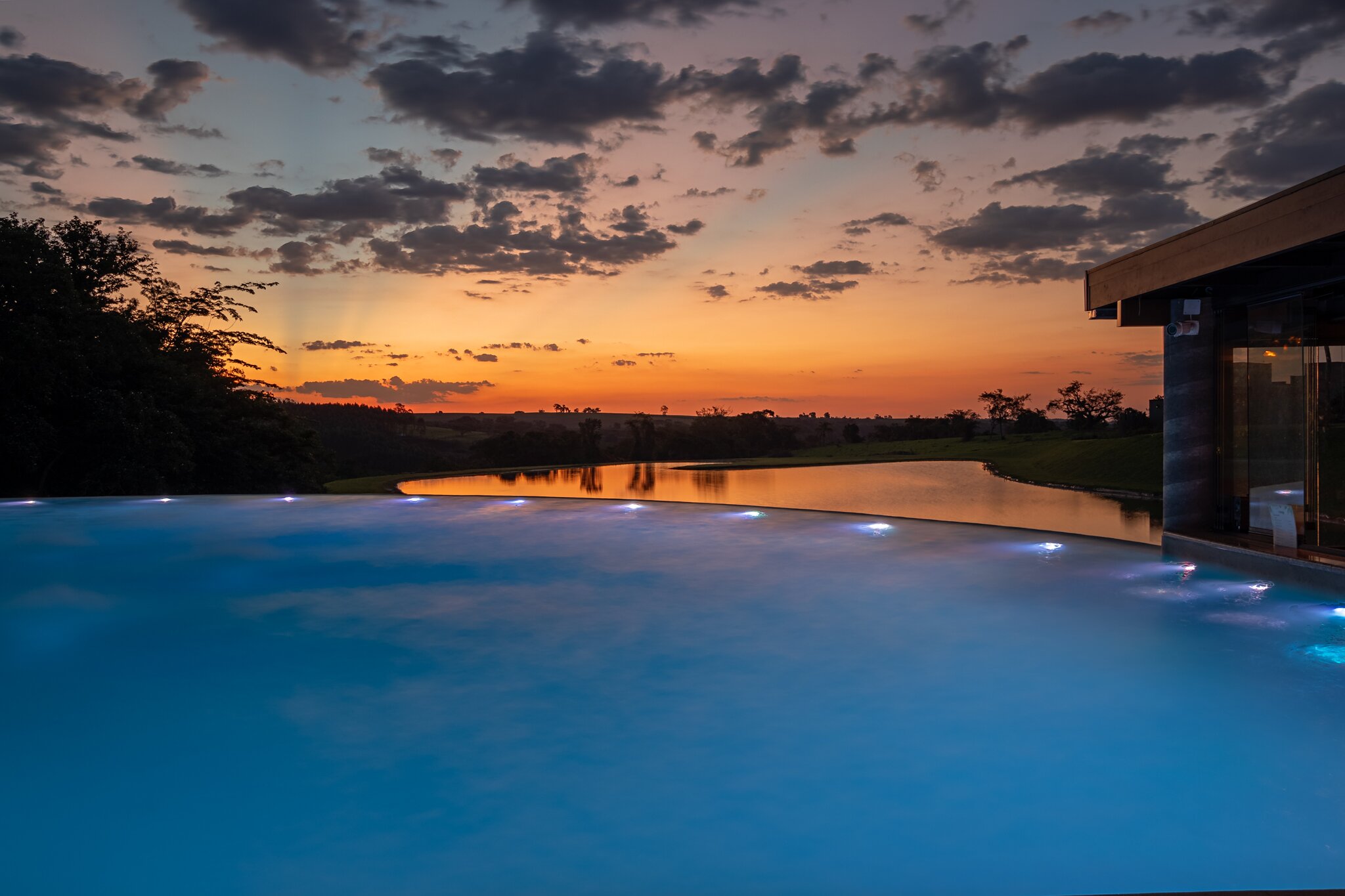 Cassorova Hotel Boutique-泳池