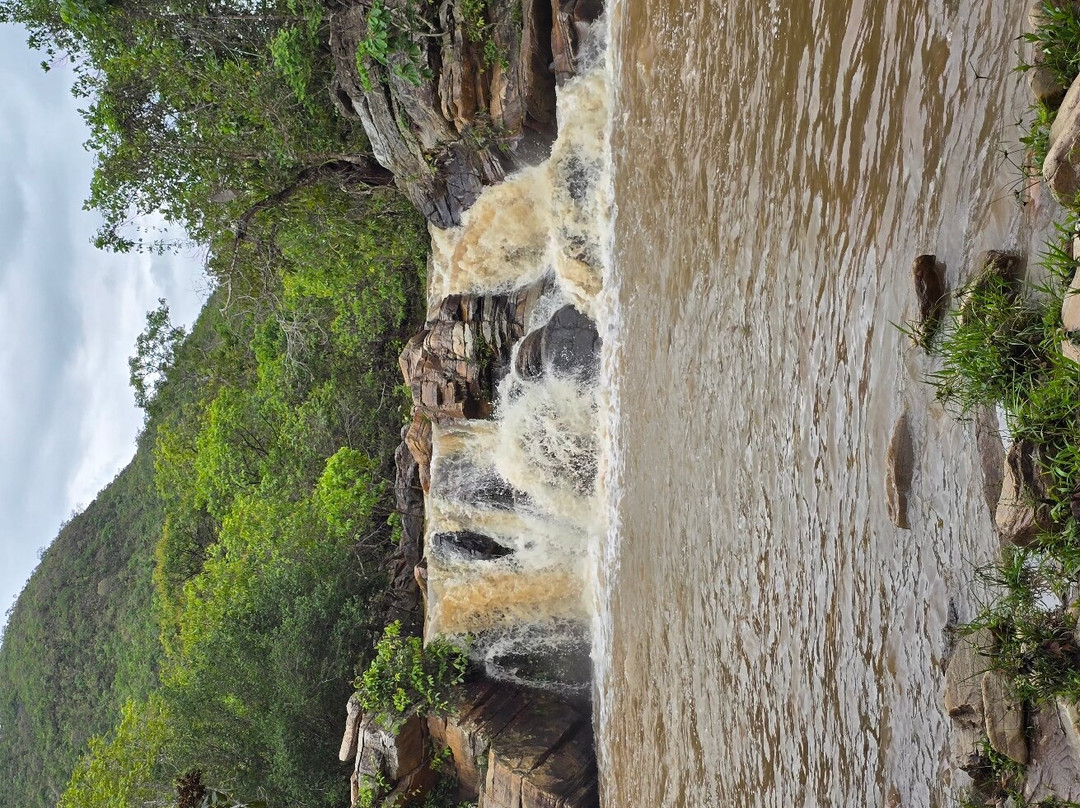 Cachoeira das Araras-Pirenopolis必去景点