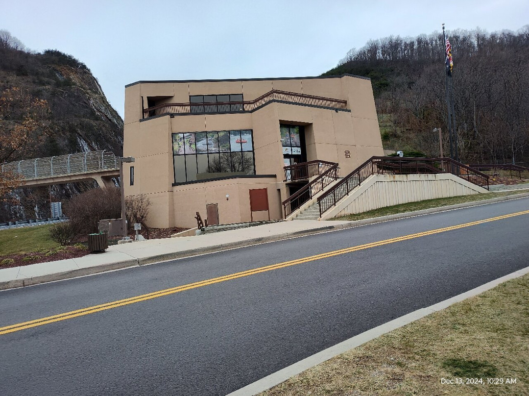 Sideling Hill Welcome Center景点图片