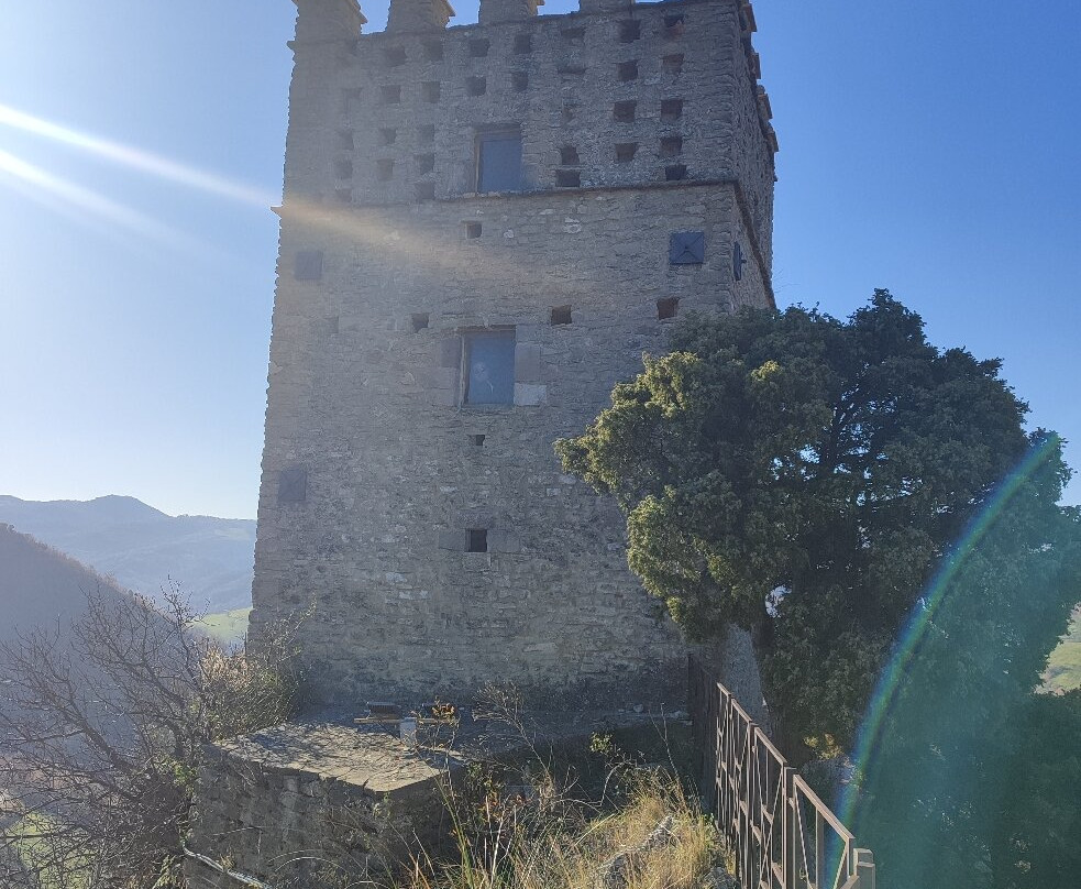 Castello Medievale di Roccascalegna景点图片