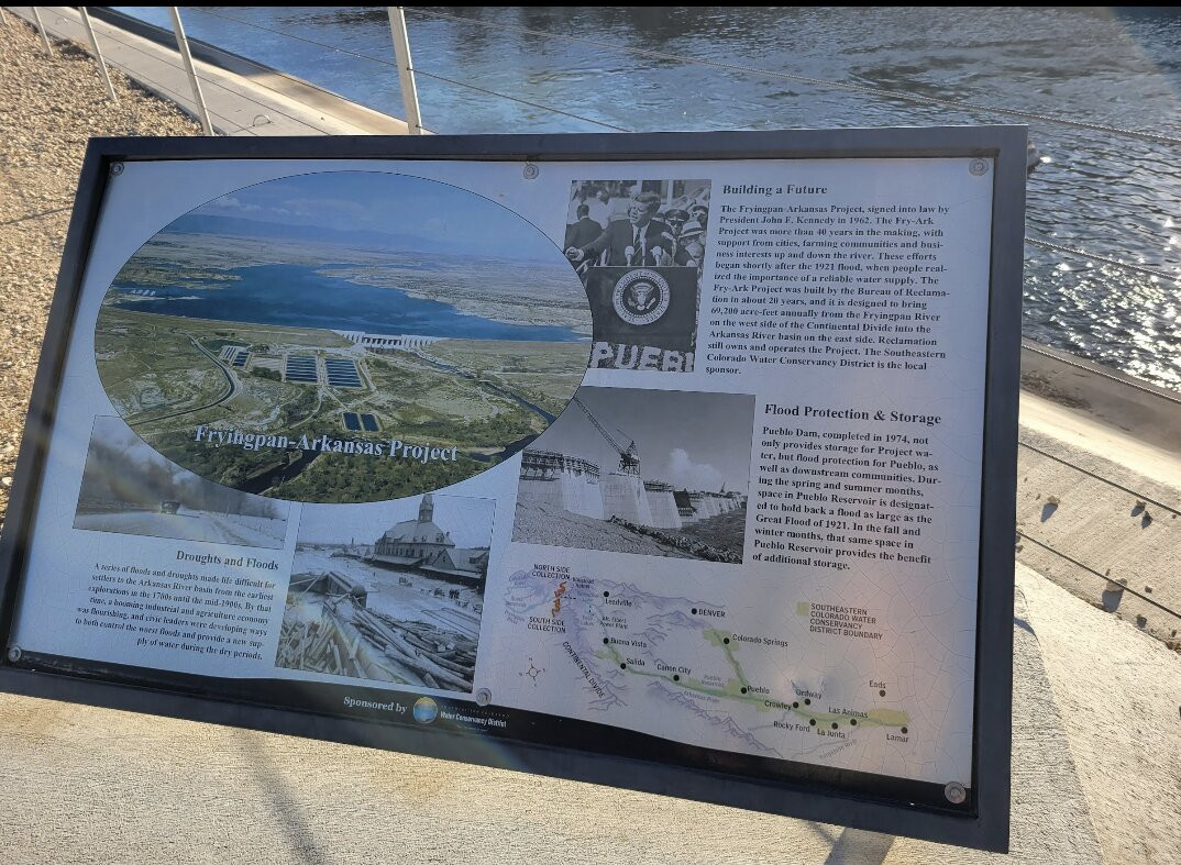 Pueblo Levee Mural Project Outdoor Mural Gallery