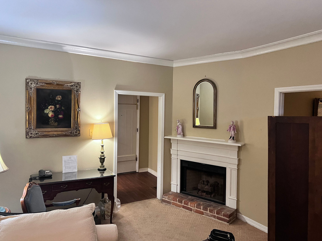 Monmouth Historic Inn主图