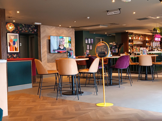 Premier Inn Poole North Hotel主图