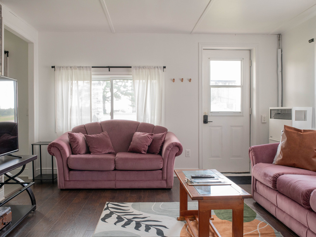 Lakeside Motel主图