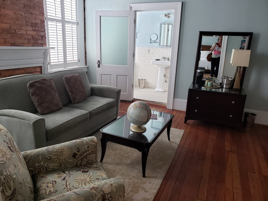 The Wayfarer Hotel主图