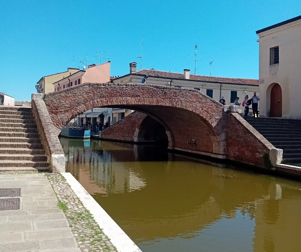 Ponte Degli Sbirri景点图片