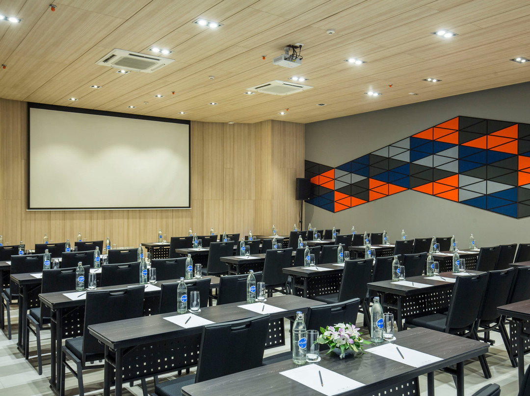 卡塔SIS度假酒店 - 仅限成人主图