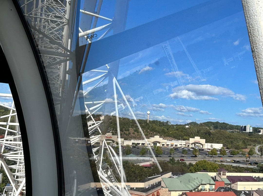 The Great Smoky Mountain Wheel-皮金福奇必去景点