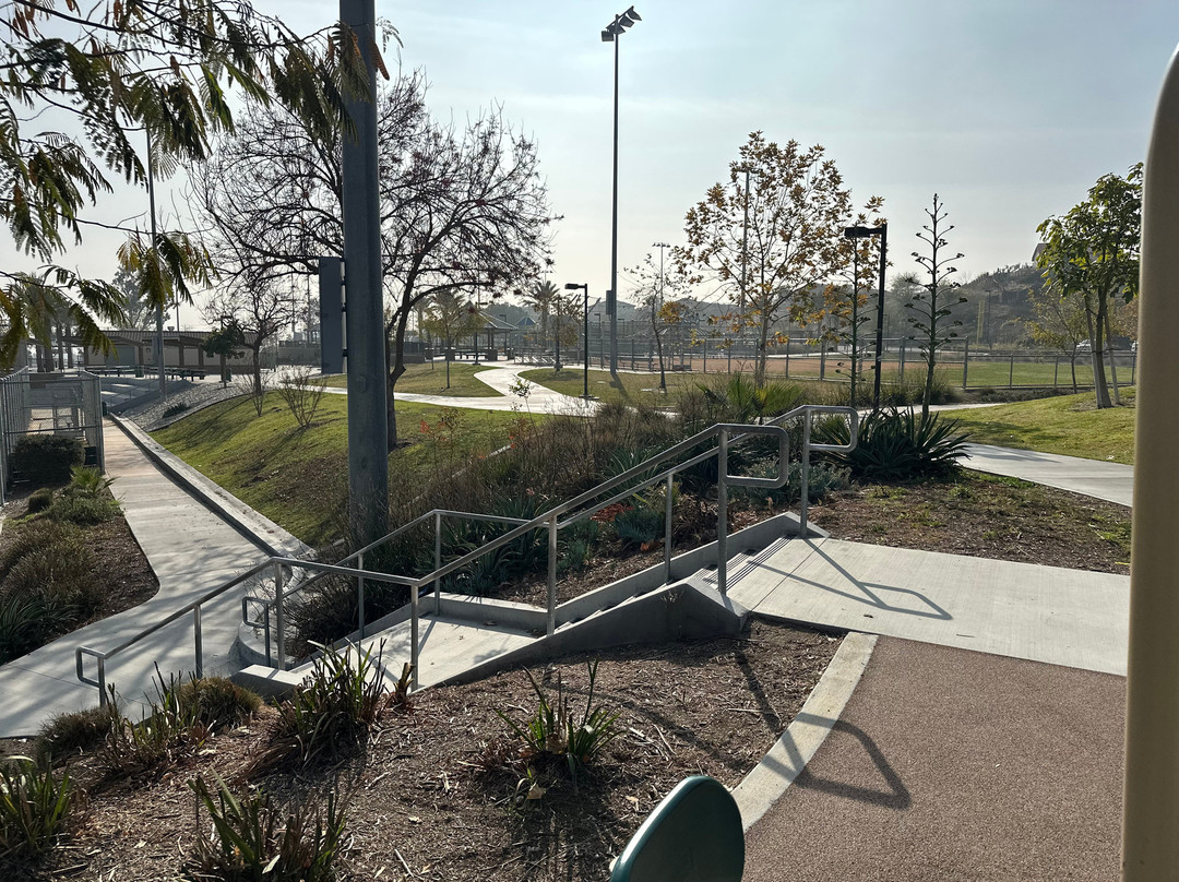 Frisbie Park-Rialto必去景点