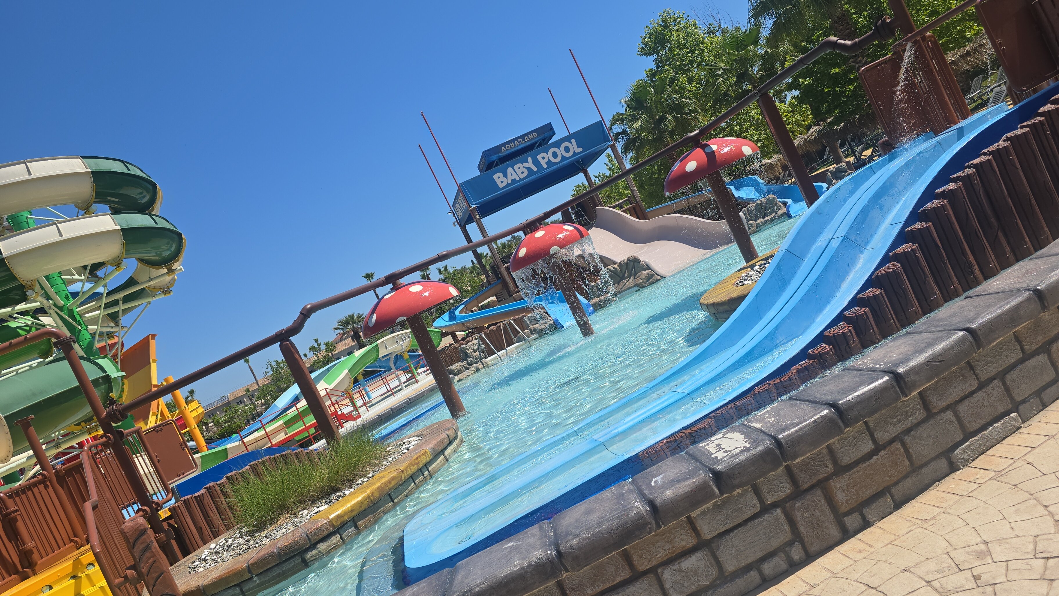 Aqualand Resort-泳池