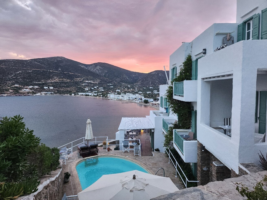 Niriedes Hotel主图