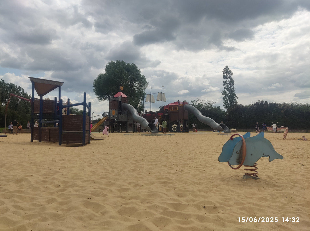 Grays Beach景点图片