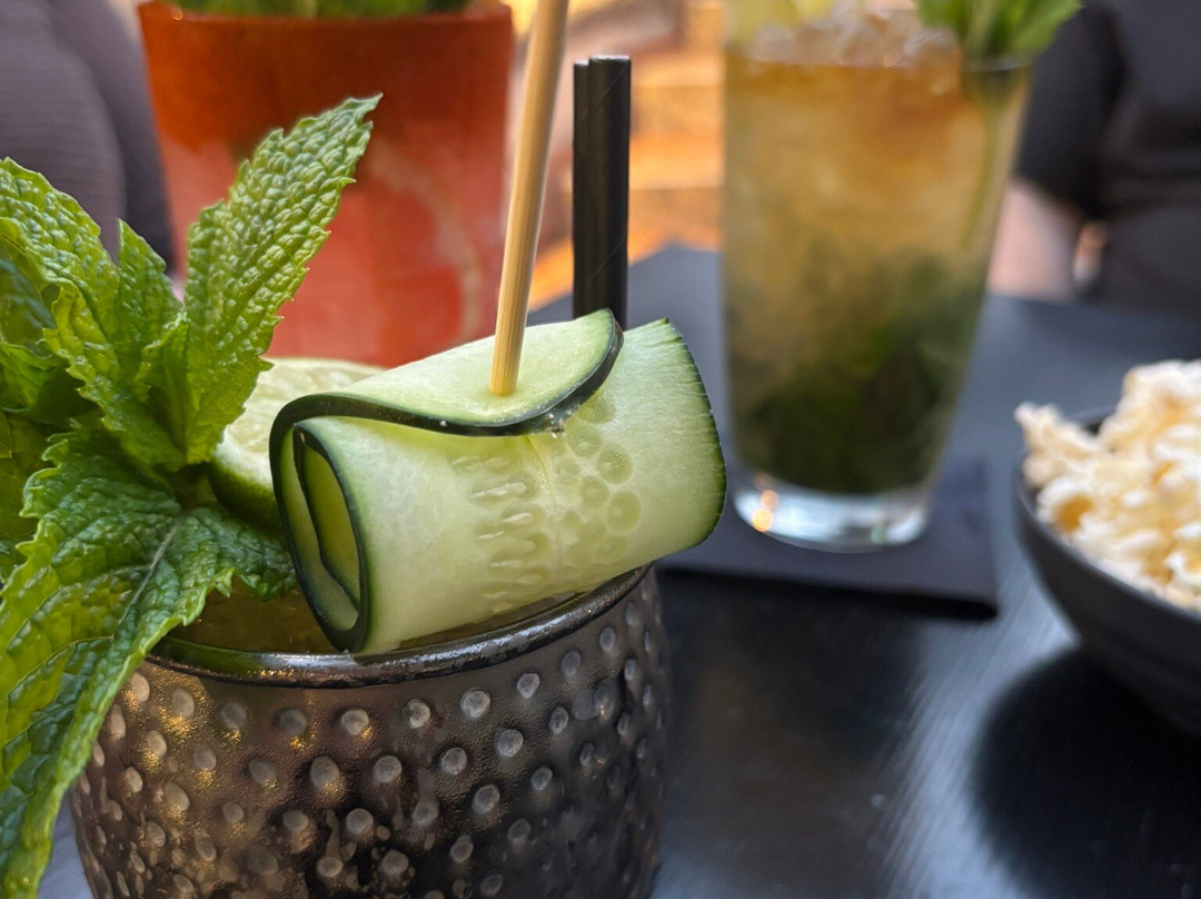 LORO BLANCO-洛斯克里斯蒂亚诺斯必去景点