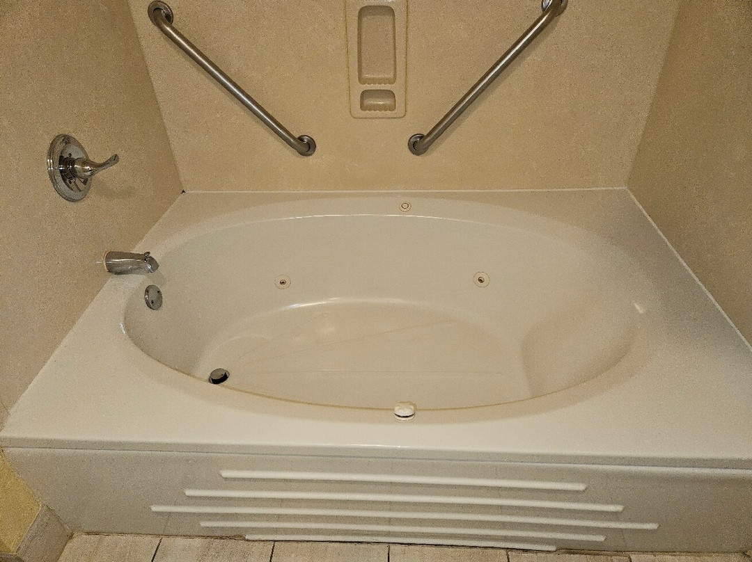 Best Western Plus Oak Mountain Inn主图