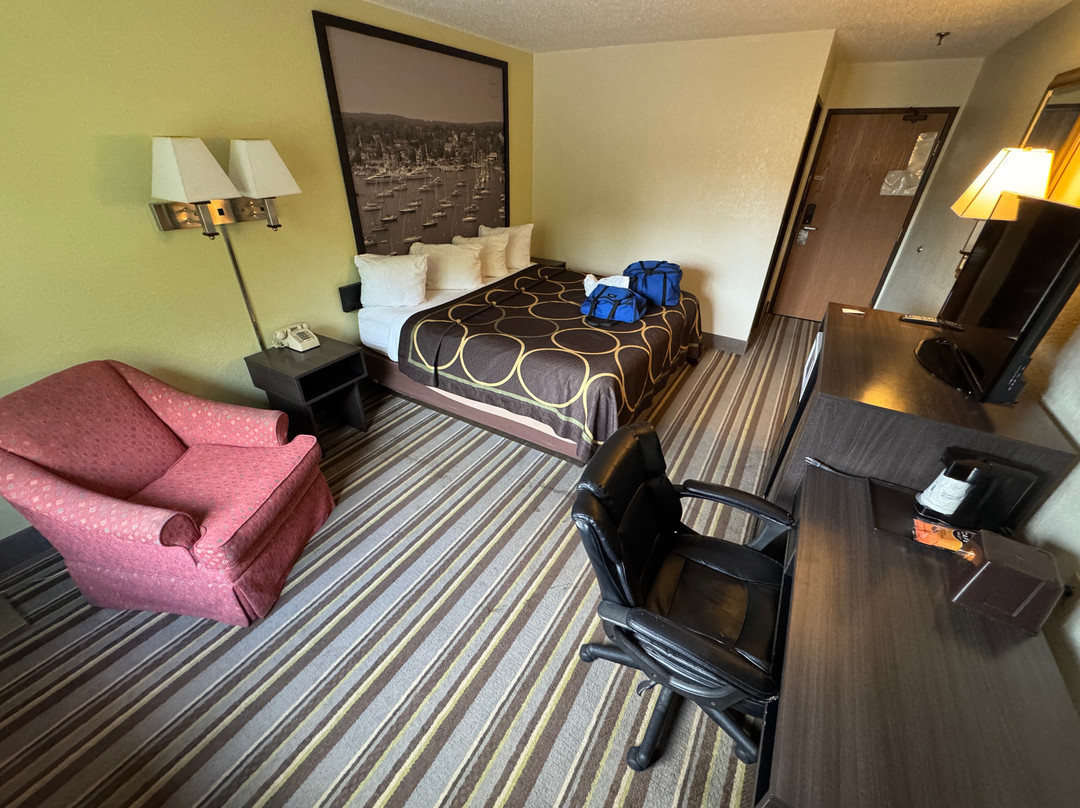 Super 8 by Wyndham Augusta主图