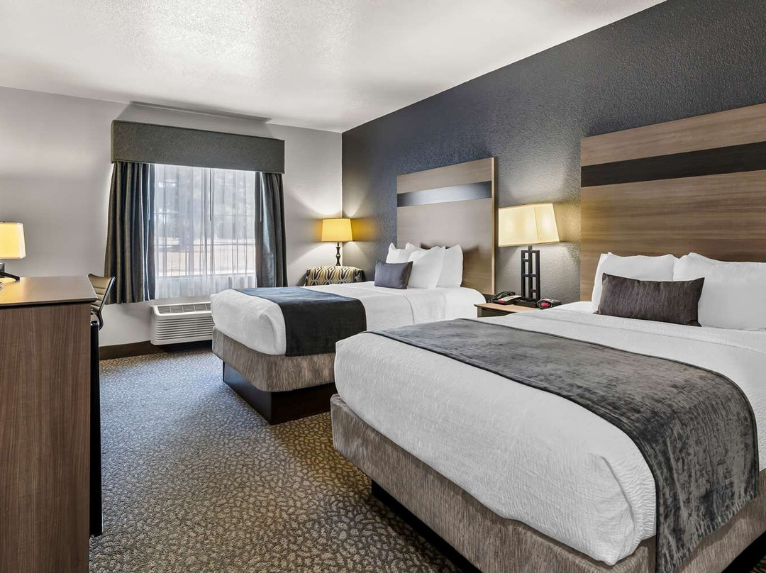 北小石城酒店住宿-贝斯特韦斯特普勒斯舍伍德旅馆及套房酒店