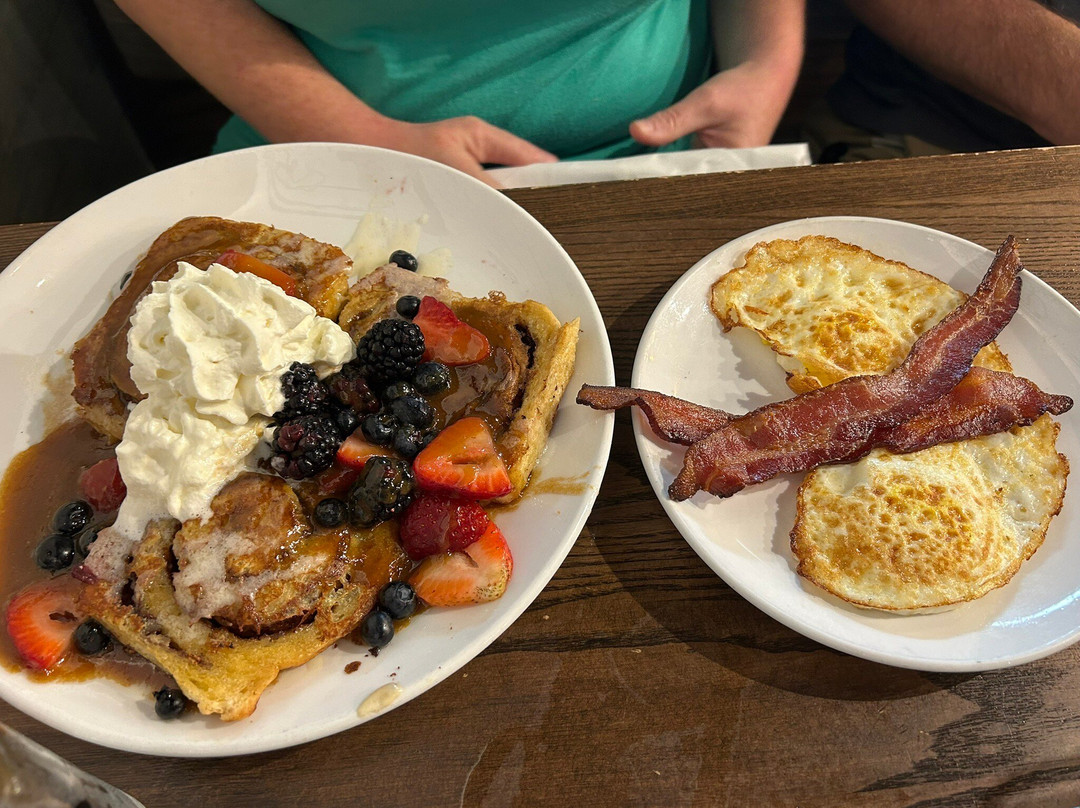 Another Broken Egg Cafe